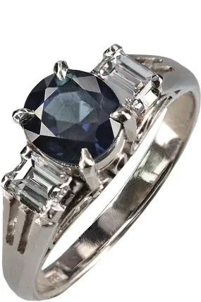 VINTAGE JEWELRY Ring Blue Sapphire Diamonds